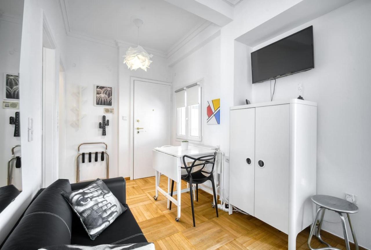 The Cactus Apartment With Large Sunny Balcony Atenas Exterior foto